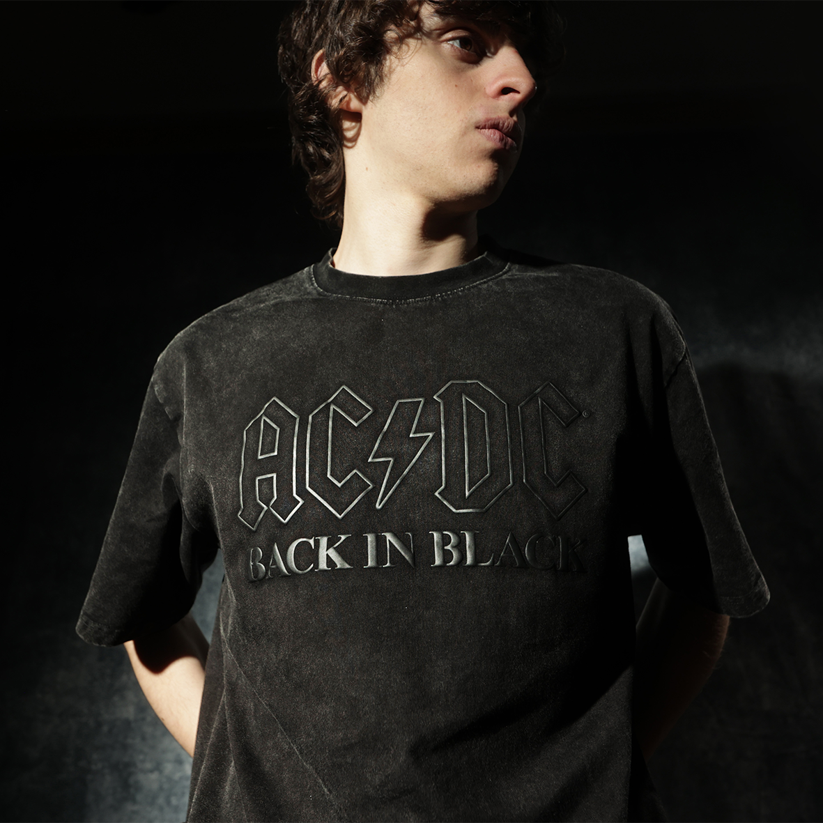 AC/DC Tシャツ XL ブラック グレー BACK IN BLACK 【公式通販】